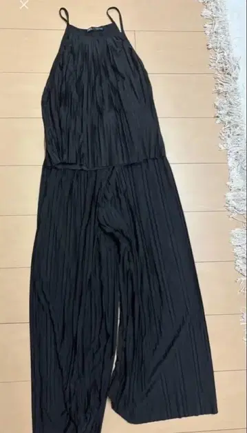 Zara 블랙 귀여운 롱 팬츠와 상의 셋업 일본 평소 M 사이즈 핏