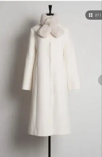 퍼티펫이 달린 페이크 울 코트