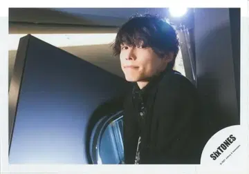 SixTONES 1ST 마쓰무라 호쿠토 공식 사진 *1장