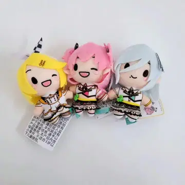 프로세카 후와푸치 마스코트 MORE MORE JUMP