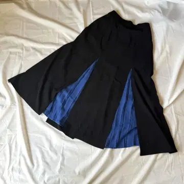 새상품급 안티카 블랙 파랑 플레어 롱 스커트 플라멩코 스커트