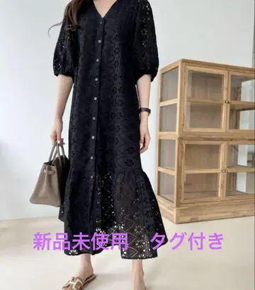 미사용 새상품 택 포함 레이스 소재 블랙 롱 셔츠 원피스