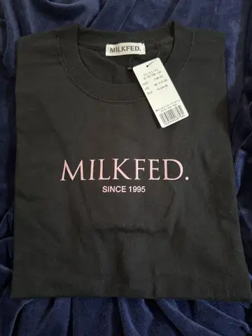 MILKFED 티셔츠