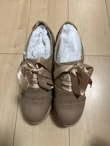 엑시즈팜 도트 레이스 통굽 부티