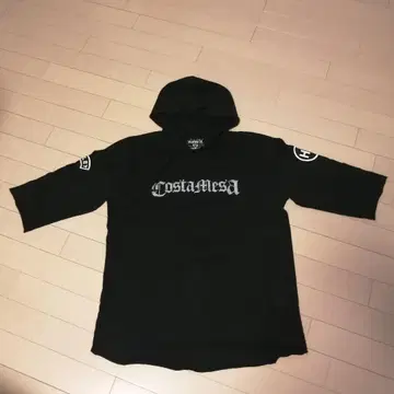 Hurley 5부 길이의 후드티 L 사이즈 블랙 컬러