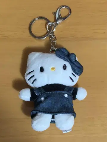 LOWRYS FARM Me% 헬로키티 토이 키링 그린 체크