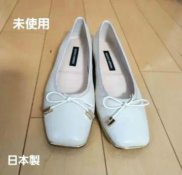 스퀘어 토 비쥬 금장 장식 리본 발레 슈즈 22.5cm 베이지 일본제