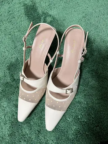 하립투 Herlipto Dot Tule Sandals 샌들