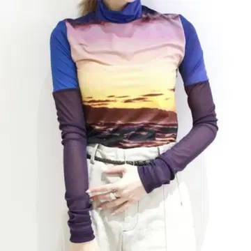 G.V.G.V. 세컨드 스킨 하이넥 상의