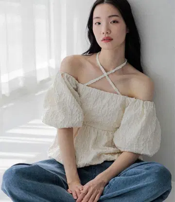 멀티 WAY 자카드 블라우스