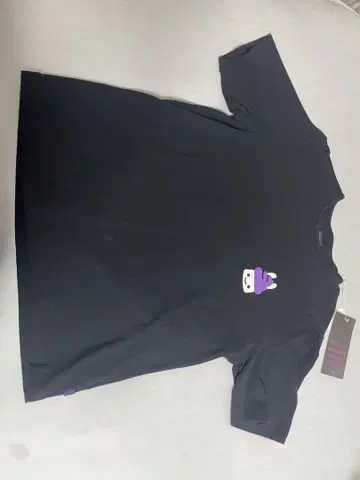 CUNE 좀 좋은 티셔츠, 빌어먹을 토끼