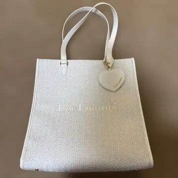 LouLoumei 하트 참 포함 토트백