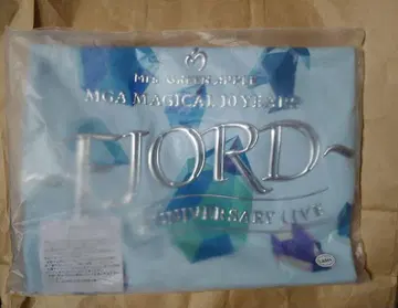 Mrs. GREEN APPLE FJORD 크리스탈 티셔츠 크롭