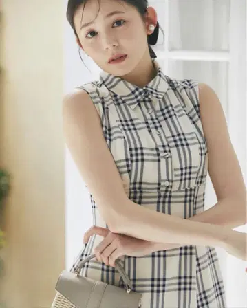 tocco closet 백 레이스업 체크 셔츠 원피스 새상품