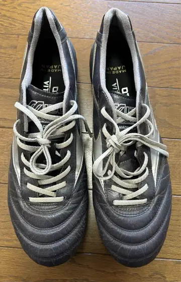 모레리아 DNA 축구화 블랙/그레이 일본제 28.0cm