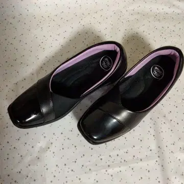 블랙 스트레이트 스트레치 펌프스, 힐 5cm