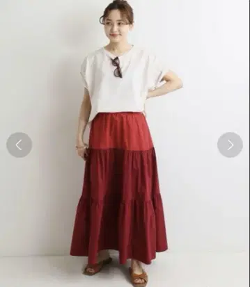 미사용 새상품 이에나 블록 컬러 티어드 스커트 레드 페플럼 허리 밴딩
