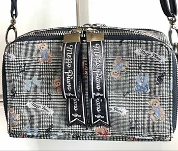 메조 피아노 숄더백 곰 무늬