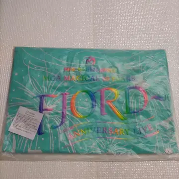 Mrs. GREEN APPLE FJORD 티셔츠 L 사이즈 가챠 구김