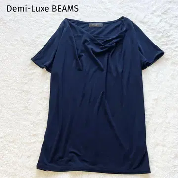 새상품급 Demi-Luxe 빔즈 드레이프감 블라우스 반팔 네이비