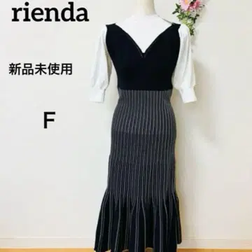 미사용 새상품 리엔다 롱 원피스 뷔스티에 스트라이프 원피스 F
