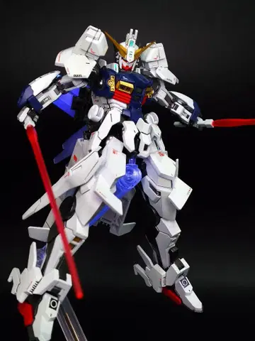 HG 1/144 건담 지리우스