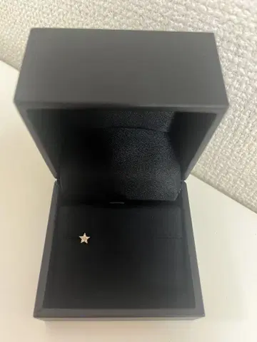 LK 살롱 베이비 스타 귀걸이 한쪽 귀 (YG) 베비스타