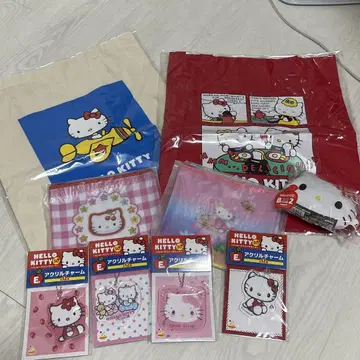 hello kitty 세븐 제일복권 토트백 아크릴 참
