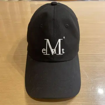 MUCENT 캡 블랙