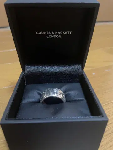 코츠 앤 해켓 COURTS AND HACKETT ReptileRing