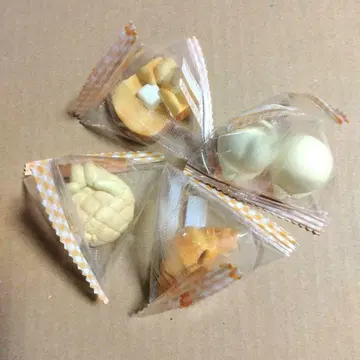 기다림 빵의 경우 크루아상 토스트 멜론 빵 빵의 씨앗