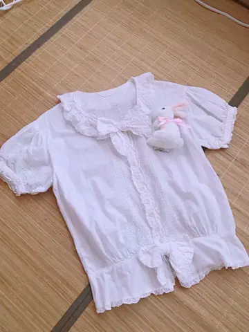 핑크 하우스 블라우스 프릴