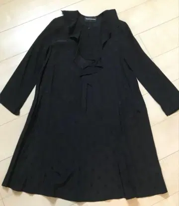 쟈딕앤볼테르 스컬 패턴 블랙 원피스
