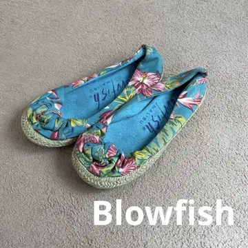 Blowfish. 꽃무늬 플랫 슈즈, 발레 슈즈