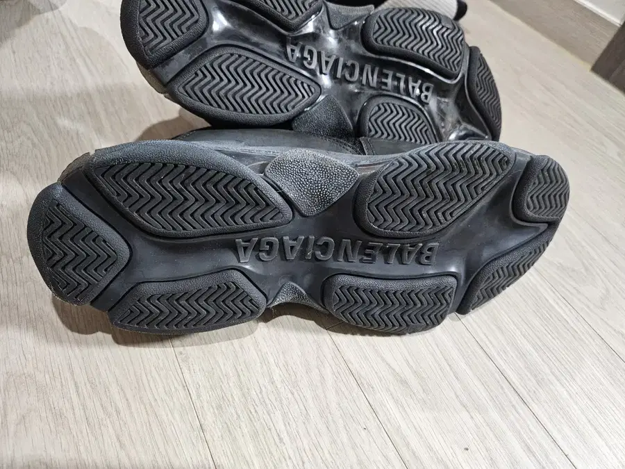 Product Details - 12