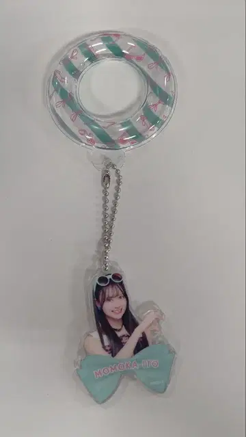 AKB48 랜덤 여름의 '낚시찌' 키링 이토 모모카