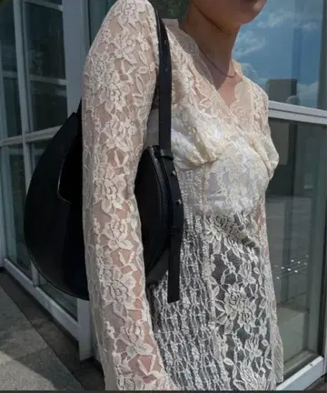 아메리 조합 레이스 톱