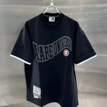 AAPE UNIVERSE 블랙 티셔츠
