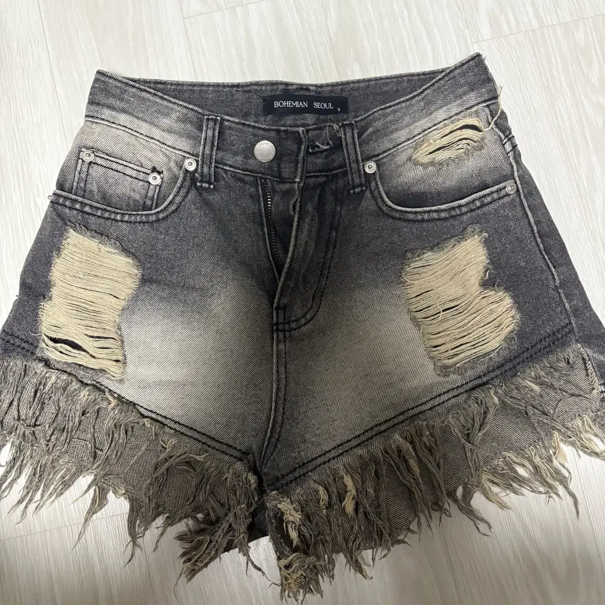 【BOHEMIAN SEOUL】KNEE SHIRRING BOOTCUT PANTS BOHEMIAN SEOUL | 보헤미안서울 Bohemian Seoul Knee Shirring