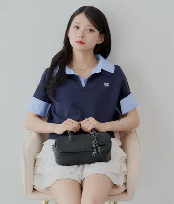 chico [WEB 한정판] 자수 카라 부착 폴로 니트