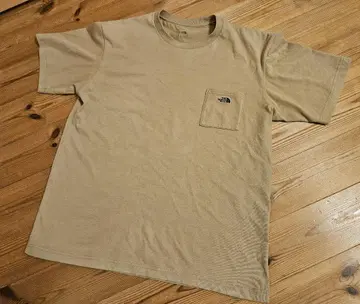 The North Face 베이지 티셔츠 L