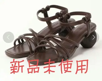 미사용 새상품 윌 셀렉션 컷 공 힐 샌들