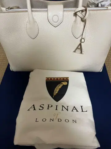 Aspinal of London 토트백 아스피날 오브 런던