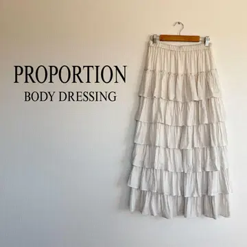 PROPORTION BODY DRESSING 티어드 프릴 스커트