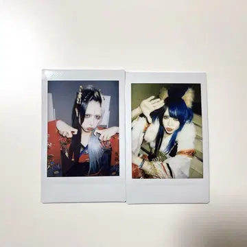 0.1g의 오산  그린카와 유우  폴라로이드