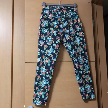 로리즈팜 플라워 프린트 하이 웨스트 팬츠