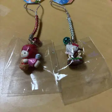 지역 키티 스트랩 방울 포함