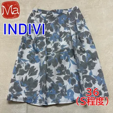 INDIVI 인디비 일본제 플라워 무늬 플레어 스커트 36 플라워 프린트