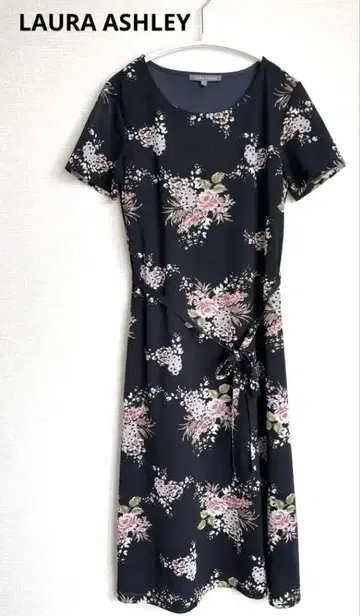 LAURA ASHLEY 로라 애슐리 꽃무늬 반팔 원피스 플레어
