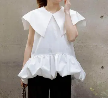 LIten chick blouse 리텐 치크 블라우스